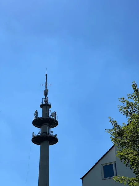Torre Perto Uma Cidade Alemanha — Fotografia de Stock