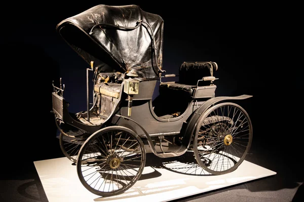 Velho Carro Histórico Exposto Museu Peugeot Tipo — Fotografia de Stock