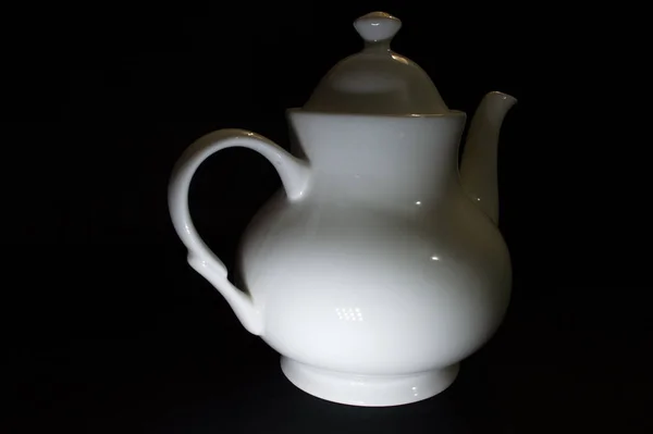 Белый Керамический Чайник Темном Фоне — стоковое фото