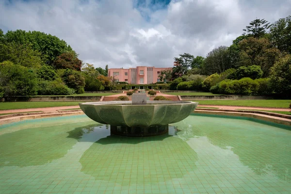 A photo of the gardens at Villa Serralves in Porto