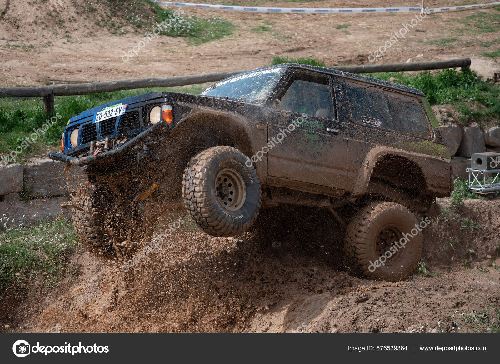 Jumping Fourth Gen Nissan Patrol Y60 Going Road – Stock Editorial Photo ©  wirestock_creators #576539364