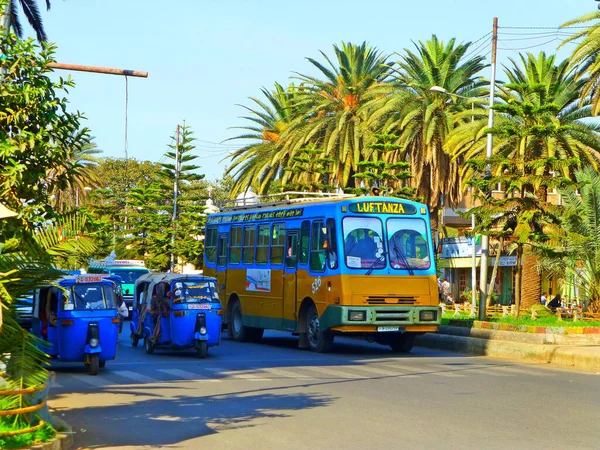 Lufthansa Airport Transfer Bus Bahir Dar Ethiopia — Stock Photo, Image