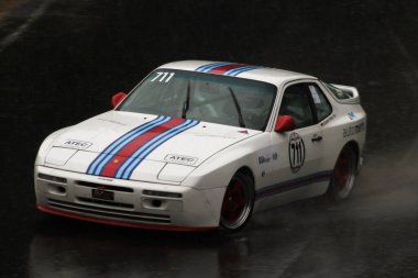 Fotoğrafta Wolsfeld, Almanya 'daki bir tırmanışta bir katılımcı görülüyor. Gösterilen sıra 