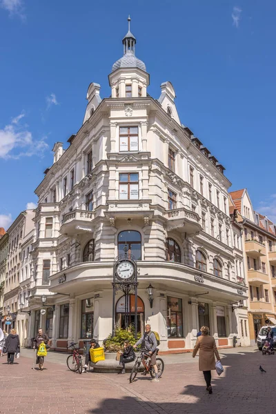 Eine Vertikale Aufnahme Der Historischen Altstadtgebäude Von Torun Polen — Stockfoto