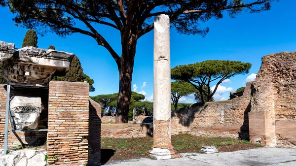 Ostia Antica Antik Roma Liman Şehrinin Bulunduğu Modern Ostia Kasabasına — Stok fotoğraf