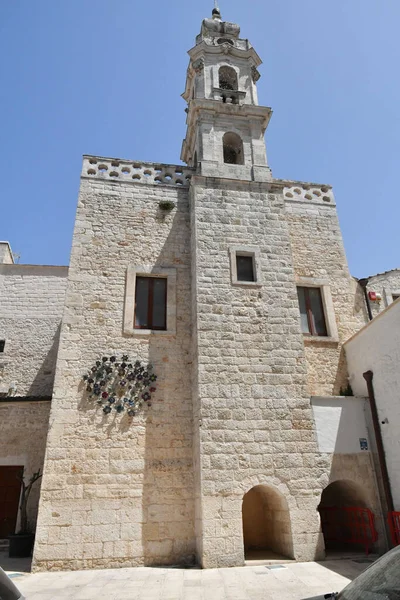 Fasada Ratusza Casamassima Wsi Niebieskimi Domami Regionie Puglia Włoszech — Zdjęcie stockowe