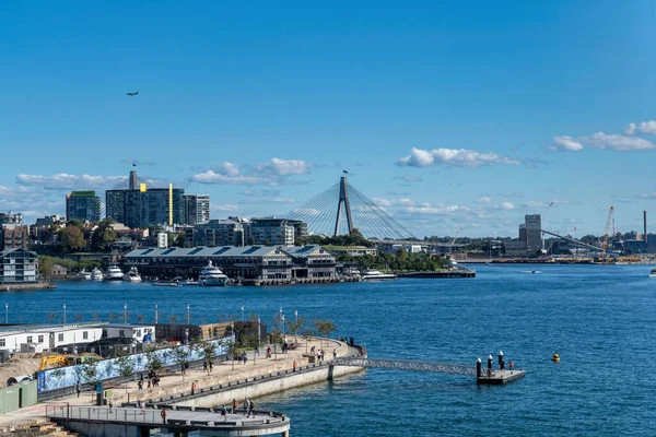 Arka Planda Anzac Köprüsü Olan Liman Manzarası Sydney Avustralya — Stok fotoğraf