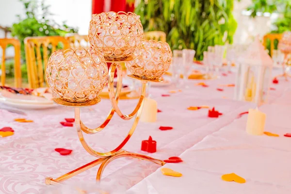 Decorative Glass Candle Holder Arranged Banquet Table Heart Confetti — Stock Photo, Image