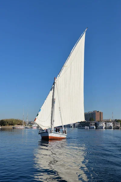 Nil Nehri Ndeki Tekne Aswan Mısır — Stok fotoğraf