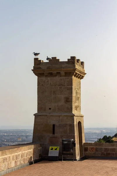 Uma Torre Vigia Castelo Montjuic Barcelona Espanha — Fotografia de Stock