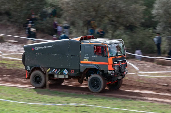 Big Mercedes Actros Road Racing Truck — 스톡 사진