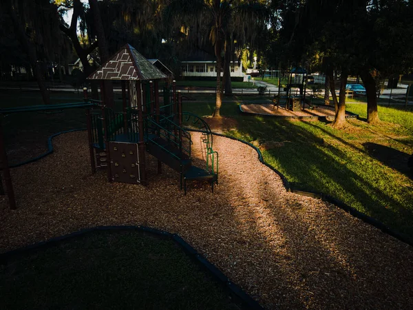 Lekplats Parken Med Gräsmattor Windermere Florida Med Solljus — Stockfoto