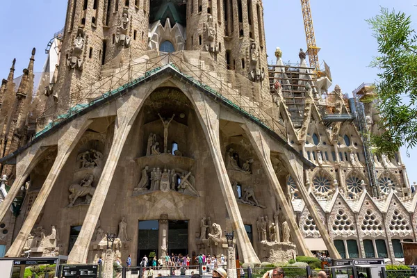 Barcelona Spanya Bulunan Tarihi Bazilika Gaudi Sagrada Familia Nın Girişi — Stok fotoğraf