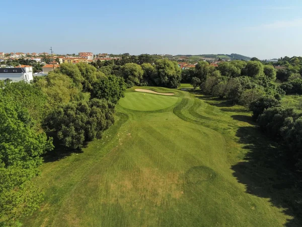 Aeiral Uitzicht Vanaf Een Golfbaan Midden Huizen Portugal — Stockfoto