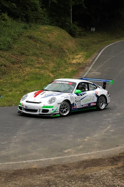 Foto Que Representa Porscheat Subida Colina Wolsfeld Alemania Giro Que —  Fotos de Stock