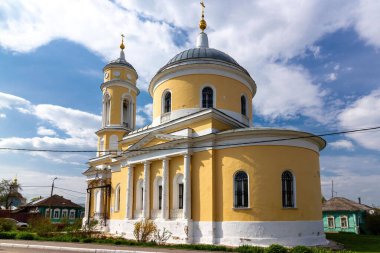 18. yüzyılın Kutsal Haç Kilisesi Kolomna Kremlin, Rusya 'da mavi gökyüzü altında