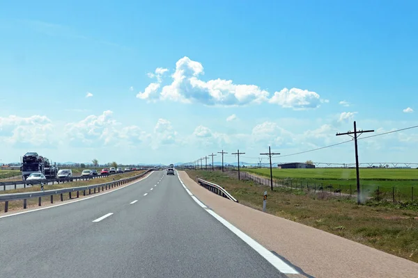 스페인의 마드리드 그라나다를 고속도로를 남쪽으로 — 스톡 사진
