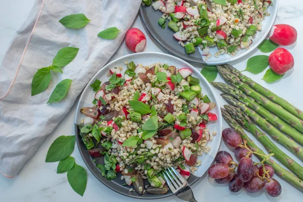 Top View Plate Healthy Barley Spring Salad Arugula Radish Asparagus — Stock Photo, Image