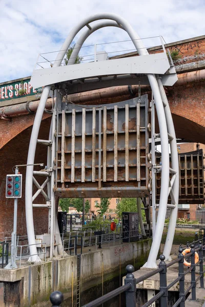 Ouseburn Barrage River Tyne Bar Public House Newcastle Tyne — Stock Photo, Image