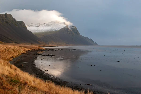 Красивый Снимок Ландшафта Исландии — стоковое фото
