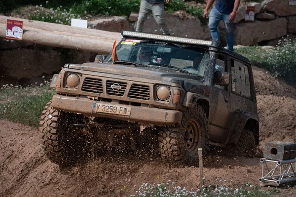 Front Fourth Gen Nissan Patrol Y60 Saindo Estrada — Fotografia de Stock