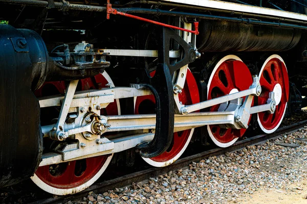 Primer Plano Las Viejas Ruedas Tren Oxidadas China —  Fotos de Stock