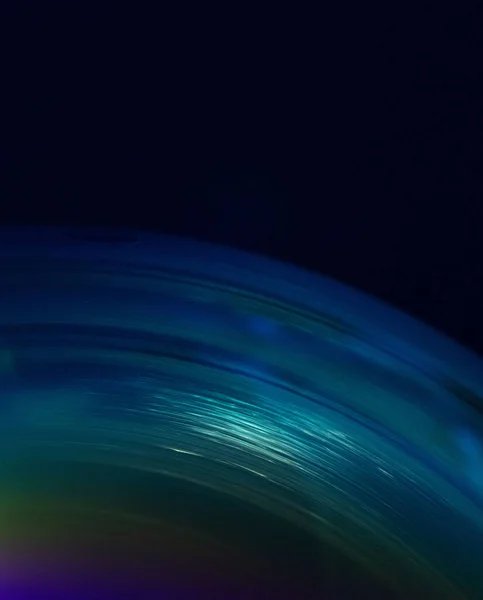 Algunas Luces Reflejadas Una Burbuja Azul Sobre Fondo Oscuro Perfecto —  Fotos de Stock