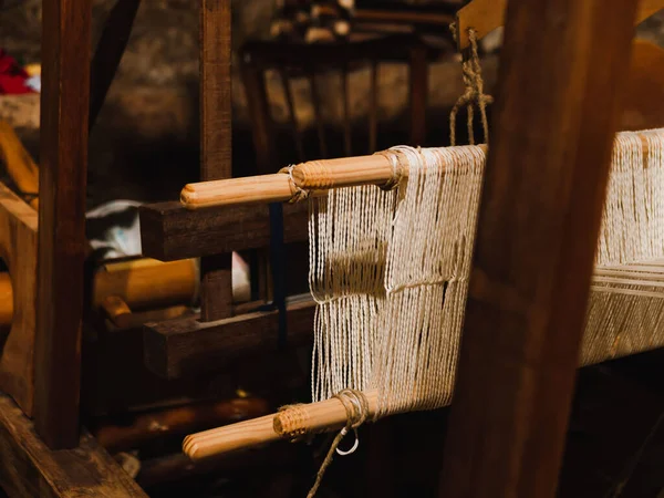 Ancient Manufacturing Process Spinning Cotton Weaving Wood Loom Sicilian Cave — Stock Photo, Image