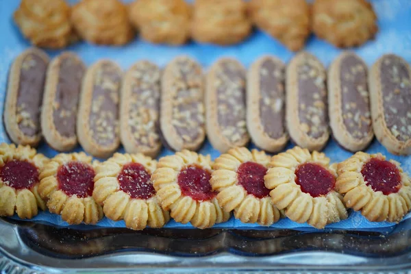 Primo Piano Biscotti Dolci Vassoio — Foto Stock