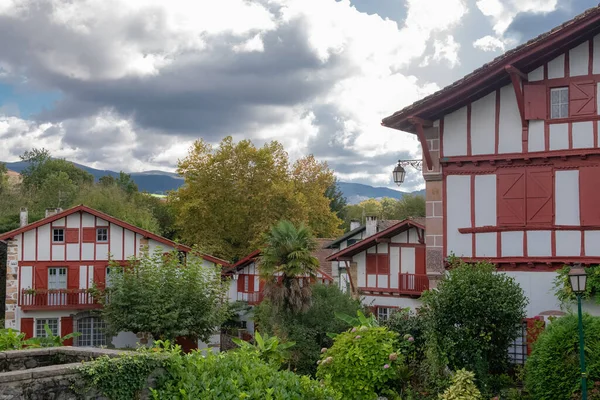 Typické Domy Vesnici Ainhoa Baskicku — Stock fotografie