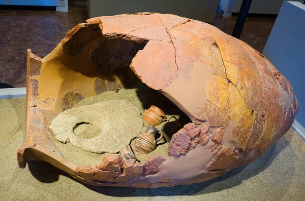 Pylos Arkeoloji Müzesi Messinia 'daki en önemli müzelerden biridir. Odalarında arkeolojik bulgular sergileniyor. Pylos, Yunanistan