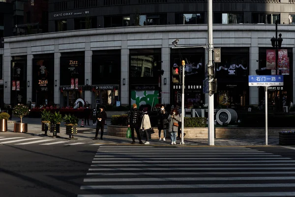 Beautiful Shot People Shanghai Streets — Stock Photo, Image