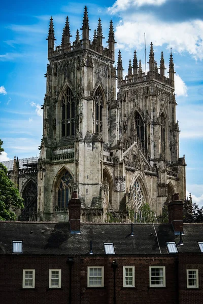 Вертикальний Знімок Йоркського Собору Північному Йоркширі Англія — стокове фото