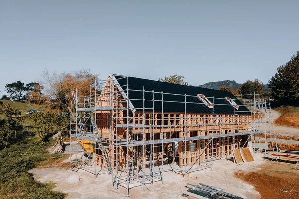 ニュージーランドの木造田舎家の建設 — ストック写真