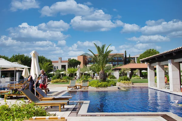 Yunanistan 'da tatil, Costa Navarino, Yunanistan' da lüks bir seyahat beldesi ve dünya kadar otantik deneyim sunuyor.