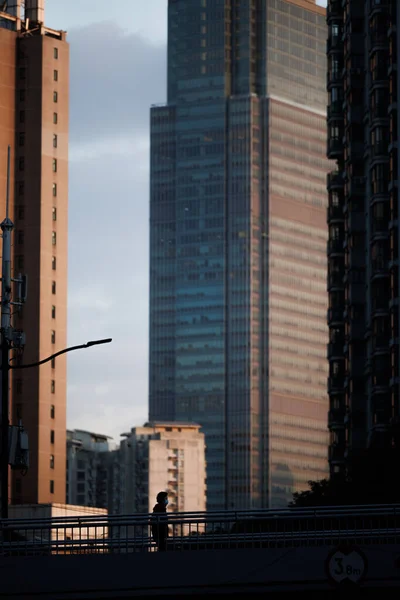 Pionowe Ujęcie Budynków Architektury Szanghaju Chiny — Zdjęcie stockowe