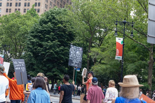 Grande Foule Protestant Contre Les Armes Pied Cadman Plaza Brooklyn — Photo