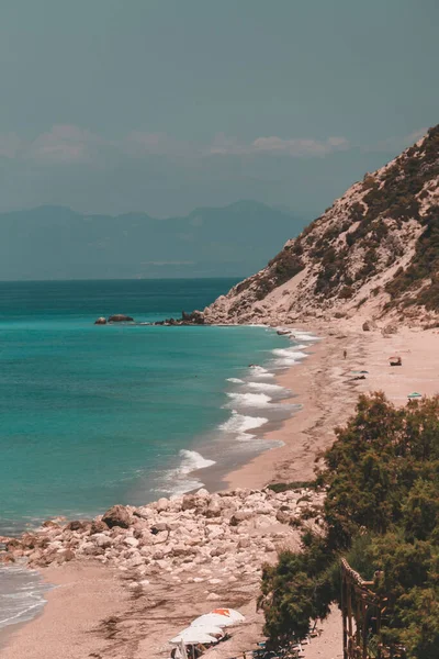 Een Verticaal Shot Van Een Strand Lefkada Griekenland — Stockfoto