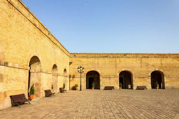 Patio Del Antiguo Castillo Montjuic Barcelona España — Foto de Stock