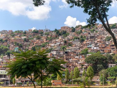 Belo Horizonte şehrinin en büyük gecekondularından biri..