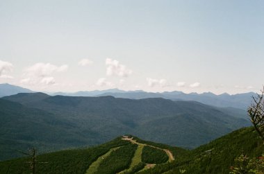 New York 'taki güzel Whiteface Dağı manzaralı.