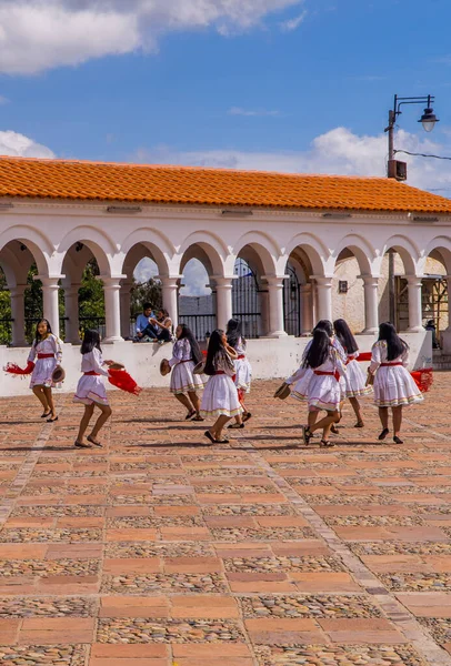 Vertikální Snímek Kláštera Recoleta Žáky Školy Sucre Bolívii — Stock fotografie