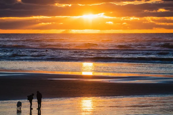 Vacker Utsikt Över Solnedgången Över Havet — Stockfoto