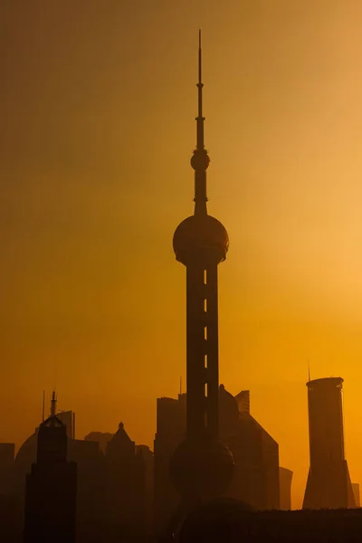 Vertical Shot Oriental Pearl Tower Shanghai Sunrise Yellow Color — Stock Photo, Image
