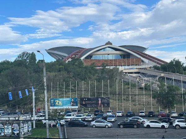 Complejo Deportivo Conciertos Lleva Nombre Karen Demirtchian Una Colina Ereván — Foto de Stock