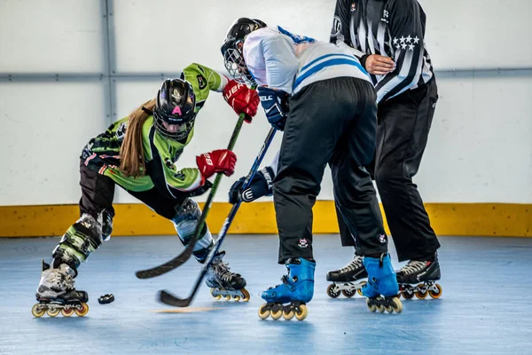 Play Mezi Druhou Třetí Inline Pole Hokejové Divize Mezi Týmy — Stock fotografie