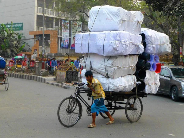 Verrückte Und Völlig Überladene Fahrrad Rikscha Dhaka Bangladesh — Stockfoto