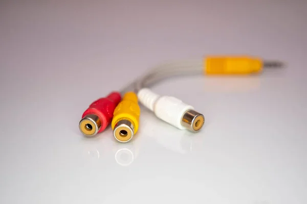 Close Mini Plug Para Adaptador Rca Foco Selecionado — Fotografia de Stock