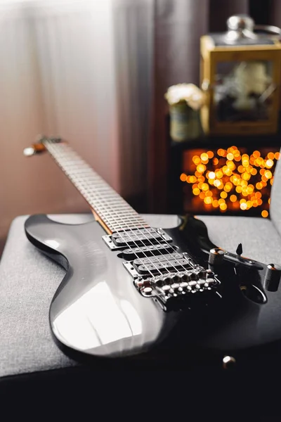 Siyah Ibanez Gitarının Yakın Çekimi — Stok fotoğraf