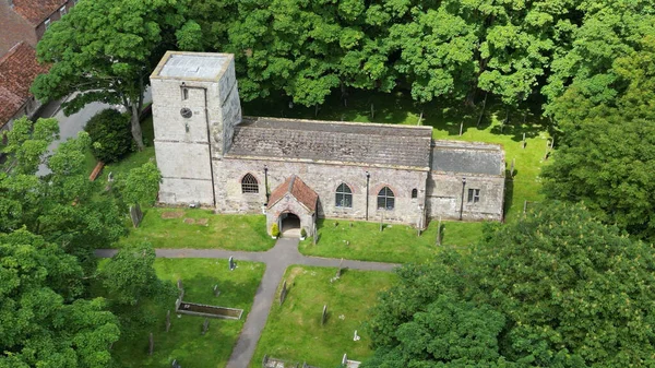 Madártávlatból Régi Cuthbert Templom Burton Fleming Faluban Yorkshire Ben Angliában — Stock Fotó